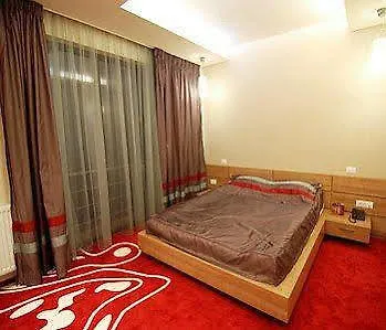 Otel Ave Lux 3*