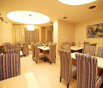 Ave Lux Otel